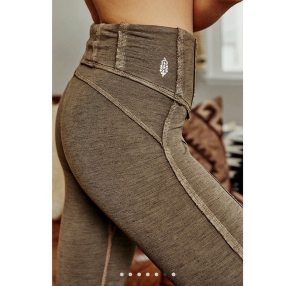 Free people movement leggings flawed - Picture 3 of 5